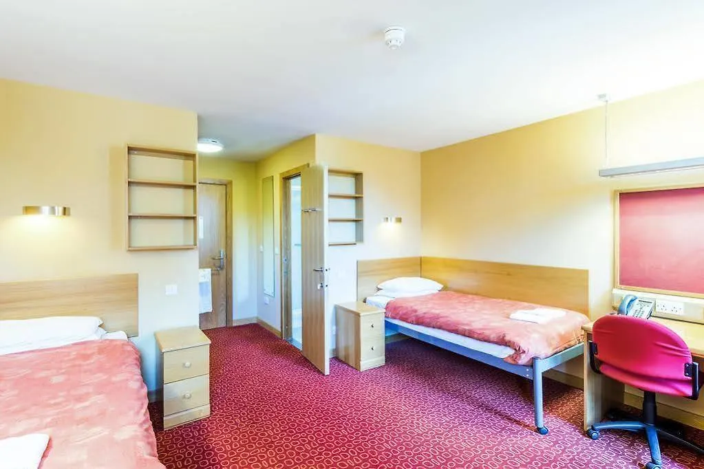 Summer Stays At The University Of Edinburgh Apartment