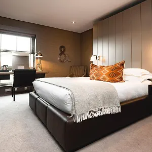 4* Hotel Dakota Edinburgh
