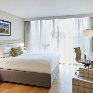 By Marriott Ξενοδοχείο