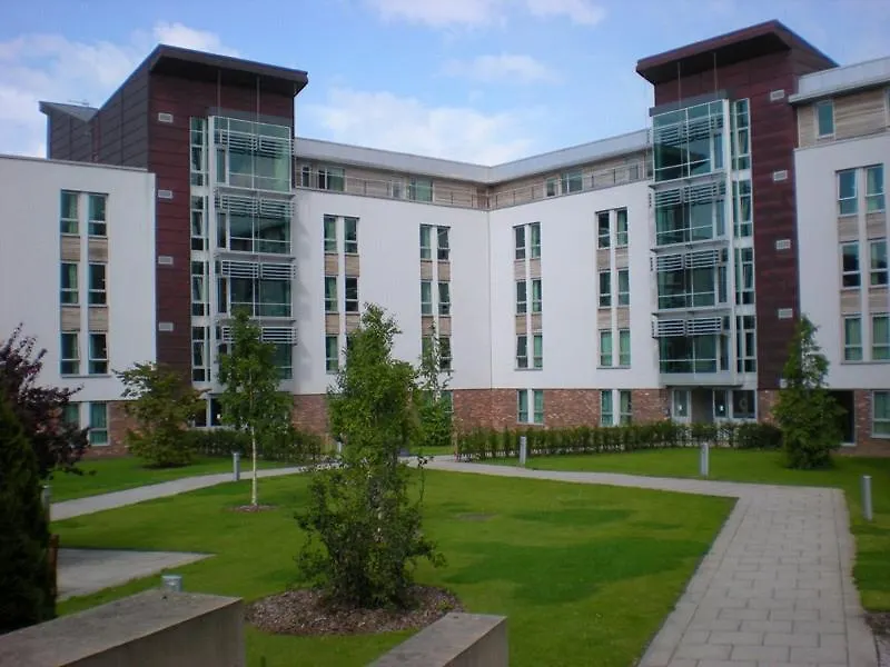 Summer Stays At The University Of Edinburgh Apartment
