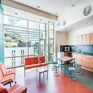 Summer Stays At The University Of Edinburgh Apartment